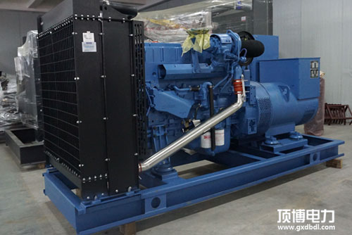 广西中久电力科技有限责任公司购买600KW玉柴广西顶博发电机组制造1台